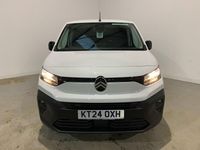 Used Citroën Berlingo 100 HP (73 kW) 2024 White MPV