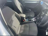 Used Skoda Octavia 2015 White Hatchback