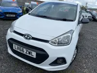 Used Hyundai i10 66 HP (48 kW) 2016 White Hatchback