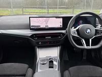 Usado BMW 320 M Sport 184 HP (135 kW) 2025 Cinzento Sedan