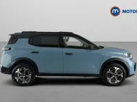 Used Citroën e-C3 83 kW (113 HP) 2025 Blue Hatchback