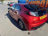 Begagnad Honda Civic SE Plus 2016 Röd Halvkombi