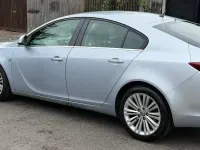Used Vauxhall Insignia Design Edition 163 HP (119 kW) 2013 Silver Hatchback
