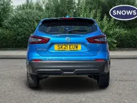 Used Nissan Qashqai Acenta Premium 160 HP (117 kW) 2021 Blue SUV