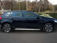 Used Volvo V40 Plus 150 HP (110 kW) 2018 Black Hatchback