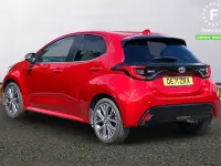 Usata Toyota Yaris Hybrid 116 CV (85 kW) 2021 Rosso Utilitaria
