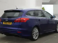 Used Ford Focus Zetec 120 HP (88 kW) 2016 Blue Estate