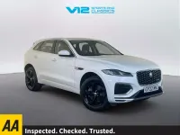 Käytetty Jaguar F-Pace R-Dynamic 404 HP (297 kW) 2022 Valkoinen Katumaasturi