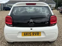Used Citroën C1 Feel 68 HP (50 kW) 2015 White Hatchback