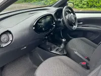 Used Toyota Aygo X 72 HP (52 kW) 2023 White SUV