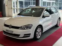 Used VW Golf VII SE 122 HP (89 kW) 2013 White Hatchback