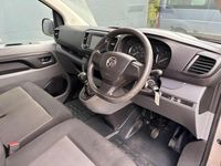 Second-hand Vauxhall Vivaro S 145 CP (106 kW) 2022 Gri Monovolum