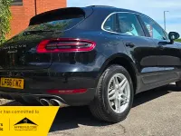 Used Porsche Macan 258 HP (189 kW) 2016 Black SUV