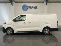 Used Toyota Proace Active 140 HP (102 kW) 2022 White MPV
