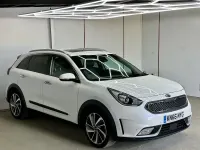Używany Kia Niro First Edition 2016 Biały SUV
