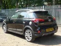 Used Hyundai i20 Active 100 HP (73 kW) 2017 Black Hatchback