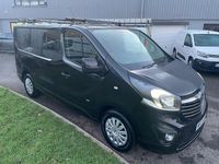Used Vauxhall Vivaro Sportive 125 HP (91 kW) 2017 Black MPV