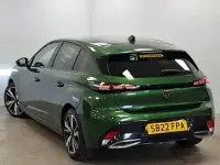 Used Peugeot 308 Allure 131 HP (96 kW) 2022 Green Hatchback