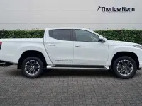 Used Mitsubishi L200 150 HP (110 kW) 2020 White Pickup