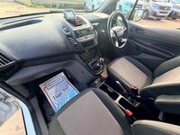 Used Ford Transit Connect S 100 HP (73 kW) 2019 White MPV