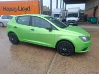 Usado Seat Ibiza 75 CV (55 kW) 2014 Verde Utilitario