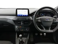 Used Ford Focus ST-Line X 125 HP (91 kW) 2019 Red Hatchback