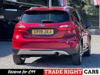 Second-hand Ford Fiesta Active 100 CP (73 kW) 2019 Roșu Hatchback