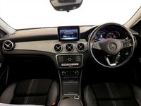 Used Mercedes GLA180 Urban 122 HP (89 kW) 2019 Black SUV