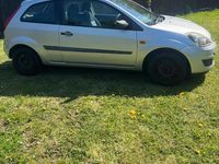 Usado Ford Fiesta Style 2007 Prateado Citadino