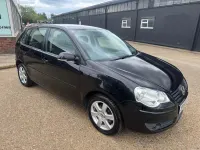 Begagnad VW Polo Match 70 HK (51 kW) 2009 Svart Halvkombi