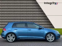 Used VW Golf VII GT 147 HP (108 kW) 2016 Blue Hatchback