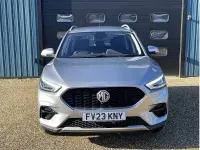 Używany MG ZS Excite 106 KM (77 kW) 2023 Srebrny SUV