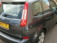 Begagnad Ford C-MAX 2007 Minibuss