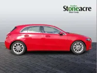 Używany Mercedes A200 Executive 163 KM (119 kW) 2019 Czerwony Hatchback