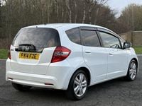 Used Honda Jazz ES 2014 White Hatchback