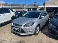 Used Ford Focus Zetec 125 HP (91 kW) 2012 Silver Estate