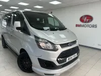 Usado Ford Transit Custom 100 HP (73 kW) 2014 Prateado Van