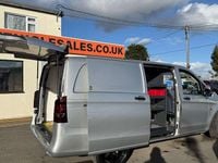 Usado Mercedes Vito 102 HP (75 kW) 2019 Van