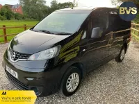 Used Nissan NV200 Tekna 110 HP (80 kW) 2016 Black MPV