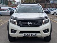 Used Nissan Navara N-Guard 190 HP (139 kW) 2018 White Pickup