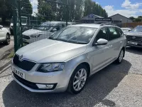 Used Skoda Octavia Elegance 105 HP (77 kW) 2014 Silver Estate