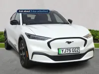 Used Ford Mustang Premium 370 HP (272 kW) 2025 White Hatchback
