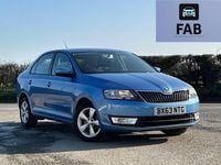 Used Skoda Rapid SE 2013 Blue Hatchback