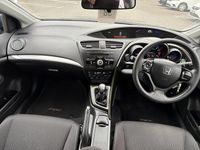 Used Honda Civic S 100 HP (73 kW) 2015 Blue Hatchback