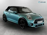 Usado Mini Cooper Cabriolet Sport 136 CV (100 kW) 2020 Azul Descapotable