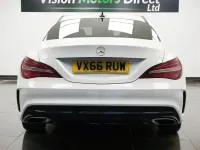 Usado Mercedes CLA180 AMG line 122 HP (89 kW) 2016 Branco Sedan