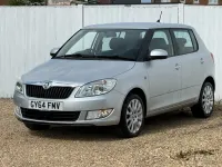 Begagnad Skoda Fabia Elegance 105 HK (77 kW) 2014 Silver Halvkombi