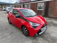 Gebraucht Toyota Aygo Trend 72 PS (52 kW) 2020 Rot Kleinwagen