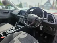 Used Seat Leon SE Dynamic 130 HP (95 kW) 2019 White Hatchback