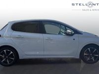 Used Peugeot 208 S 82 HP (60 kW) 2019 White Hatchback